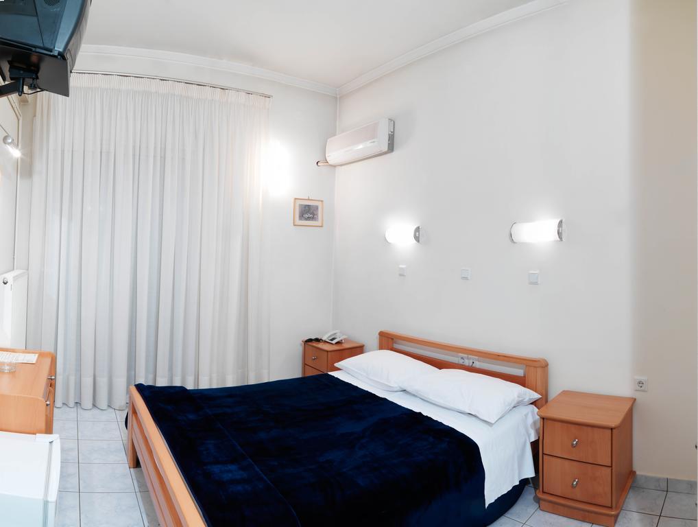 Alex Hotel Tripoli Rum bild