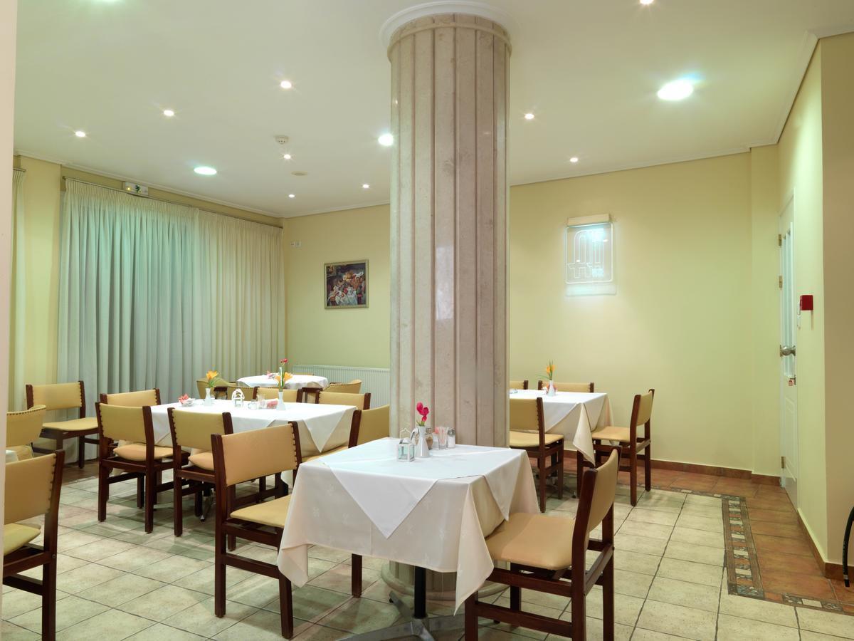 Alex Hotel Tripoli Exteriör bild