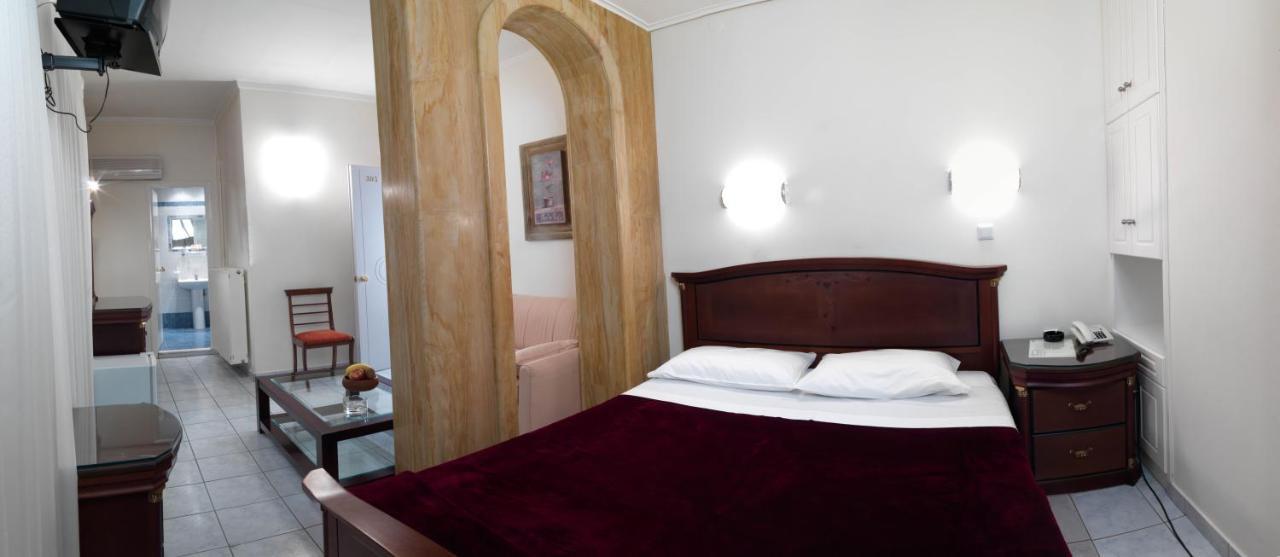Alex Hotel Tripoli Exteriör bild